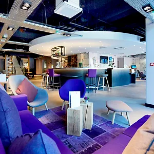 https://campanile-lyon-gare-perrache-confluence.hotels-rhonealpes.com
