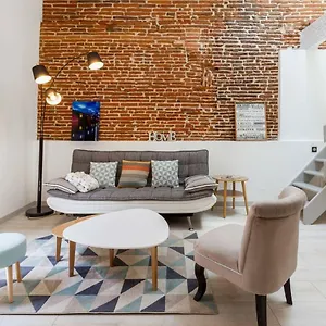 Appartement ❤️ Ancien Rénové Place Des Carmes