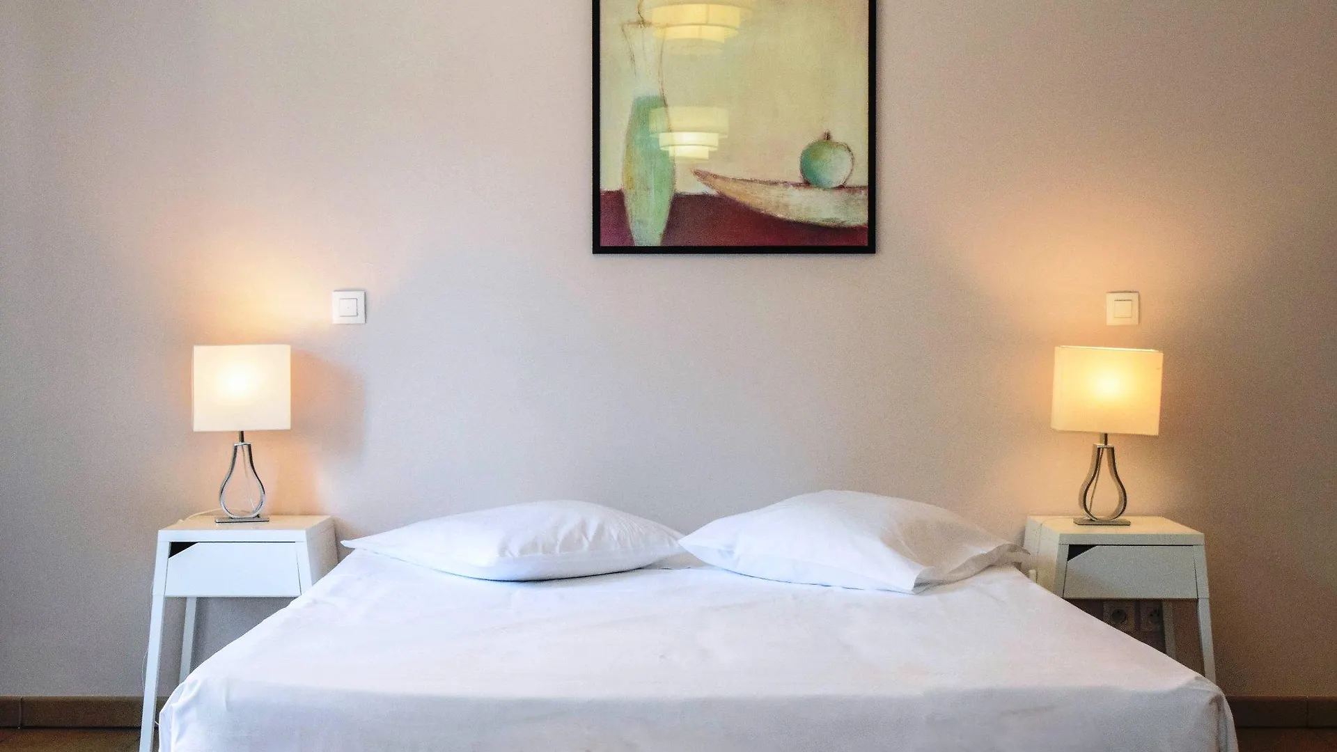 *** Appart hôtel Residhotel Toulouse Centre France