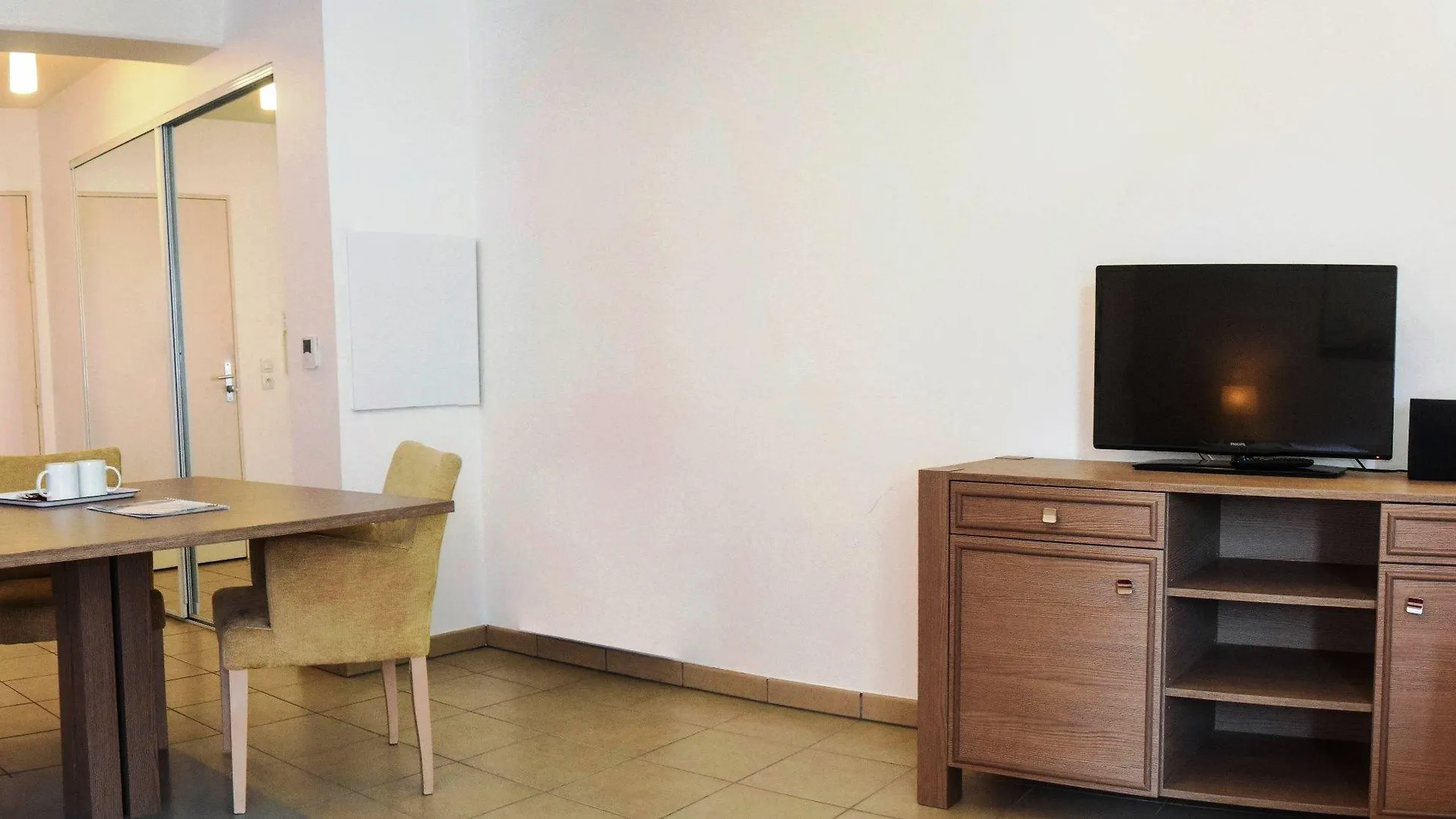 Residhotel Toulouse Centre 3*,  France